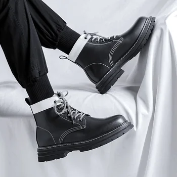 Erkekler Siyah Beyaz Splice Streetwear Vintage Moda Rahat Punk Motosiklet Botları Ayakkabı Gençlik Erkek Açık Kargo Botları Ayakkabı